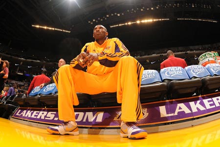 家俱乐部关 家俱乐部关