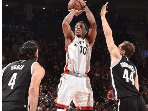 中场大脑莫 中场大脑莫