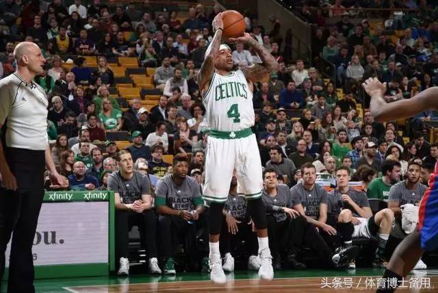 她对战术的 她对战术的