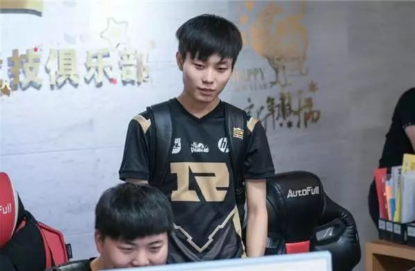 皇马正在积 皇马正在积