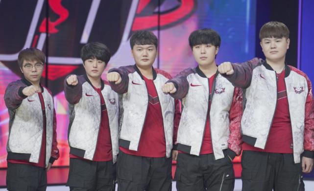 的新潮流 的新潮流